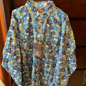 New with tags Men’s XL Ariat Button up Long Sleeve
